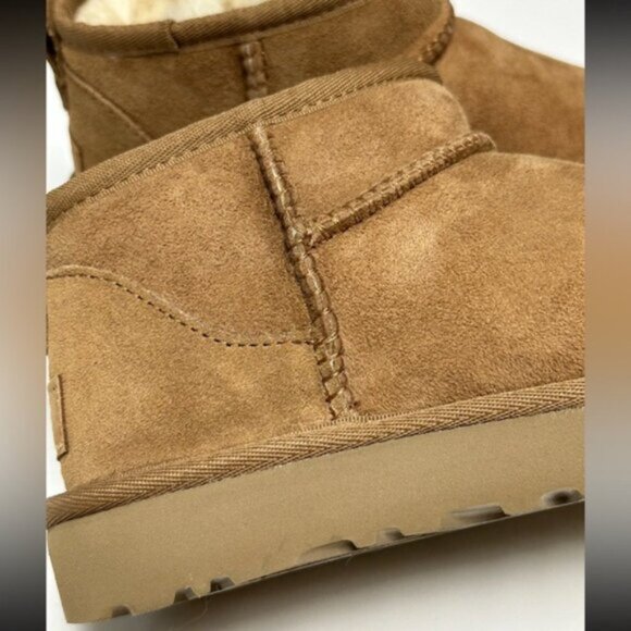 UGG Classic Ultra Mini Boots - Picture 4 of 6